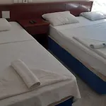 Otel Tecimen 2*