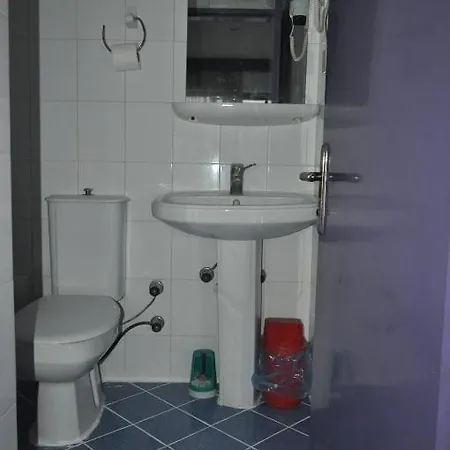 Tecimen Otel 2*